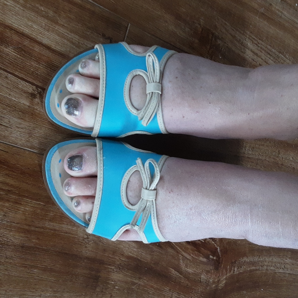 3 for $25. George shoes light blue